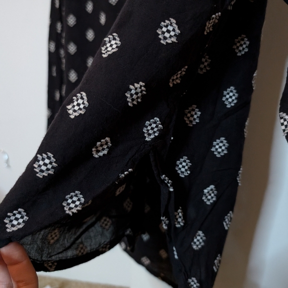 Pilcro Anthropologie Tavi Embroidered Textured Ruffle Collar Blouse Sz XS - Picture 11 of 15